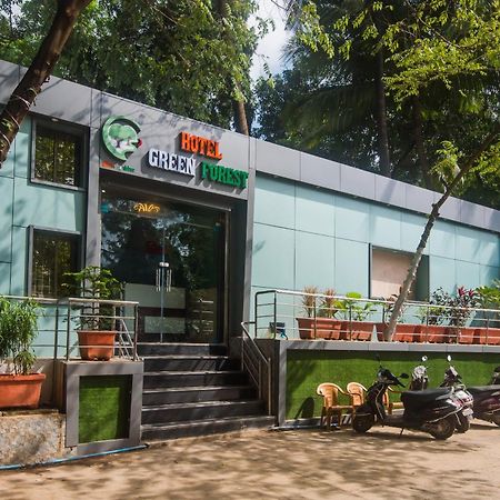 Hotel O Greenforest Near Airport Road Metro Station Bombay Extérieur photo